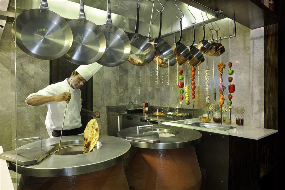 Doubletree By Hilton Gurgaon New Delhi Ncr Hotel Kültér fotó