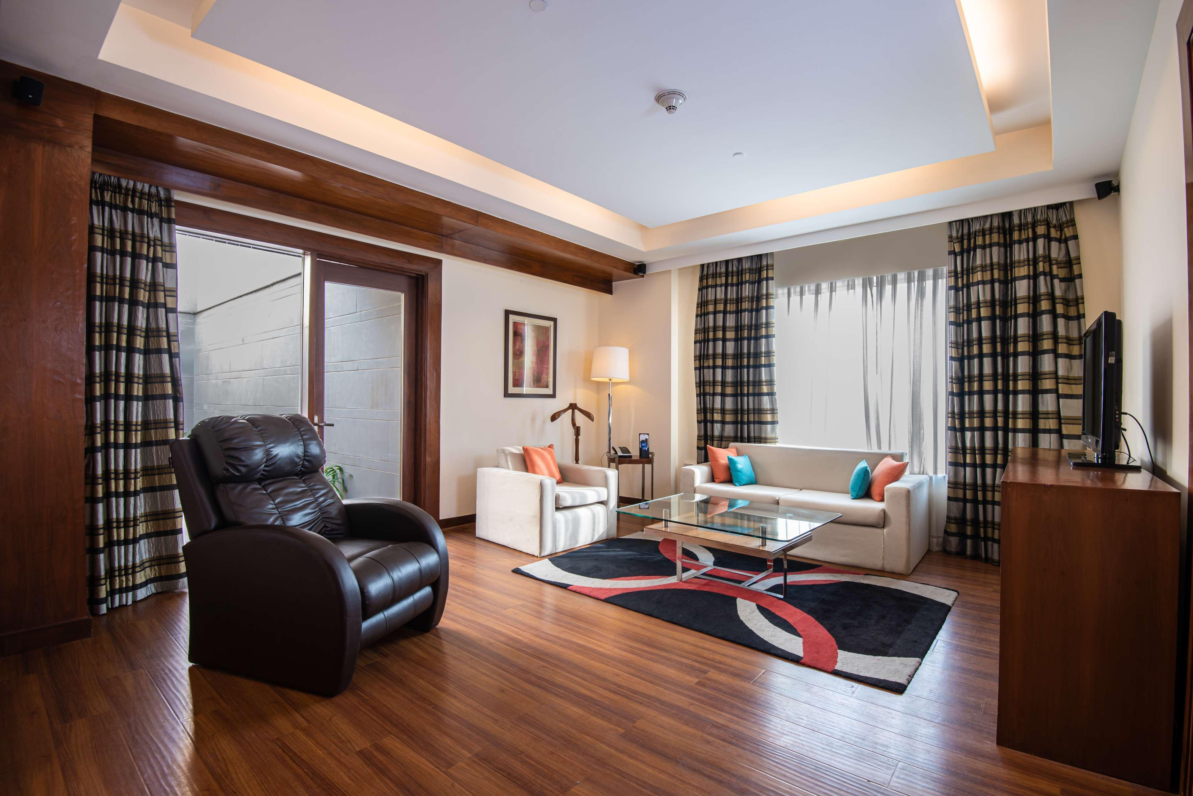 Doubletree By Hilton Gurgaon New Delhi Ncr Hotel Kültér fotó