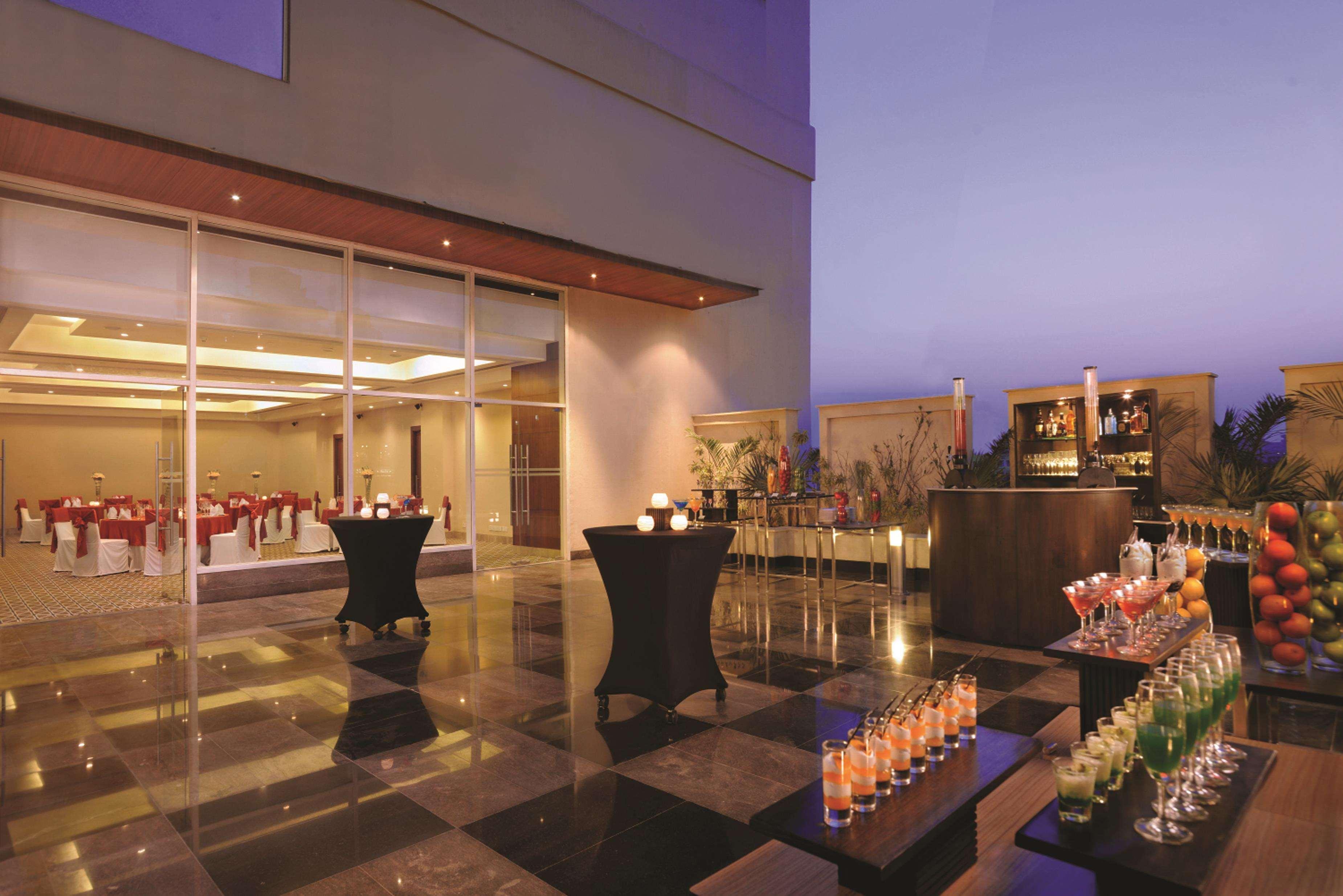 Doubletree By Hilton Gurgaon New Delhi Ncr Hotel Kültér fotó