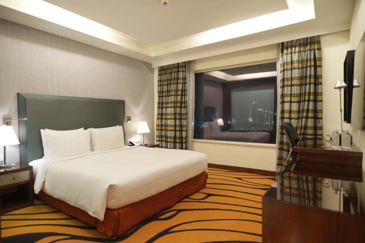 Doubletree By Hilton Gurgaon New Delhi Ncr Hotel Kültér fotó