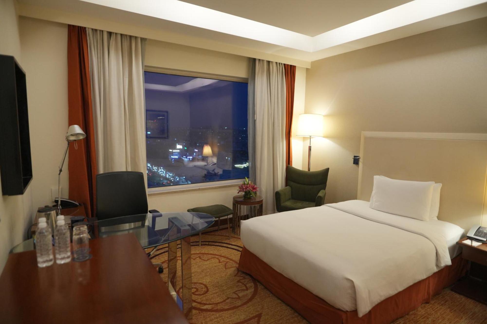 Doubletree By Hilton Gurgaon New Delhi Ncr Hotel Kültér fotó