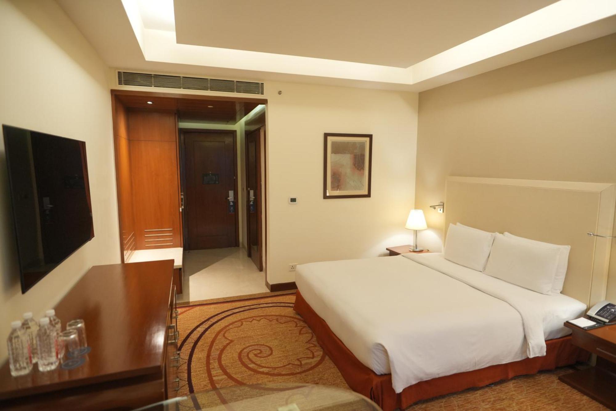 Doubletree By Hilton Gurgaon New Delhi Ncr Hotel Kültér fotó